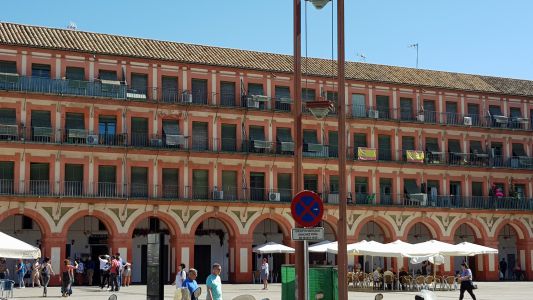 Plaza de la Corredera, Sliding Square
