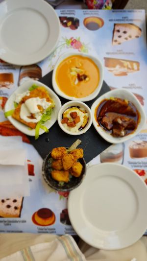 kombinacija tapasov, a mixture of tapas, Sevilla