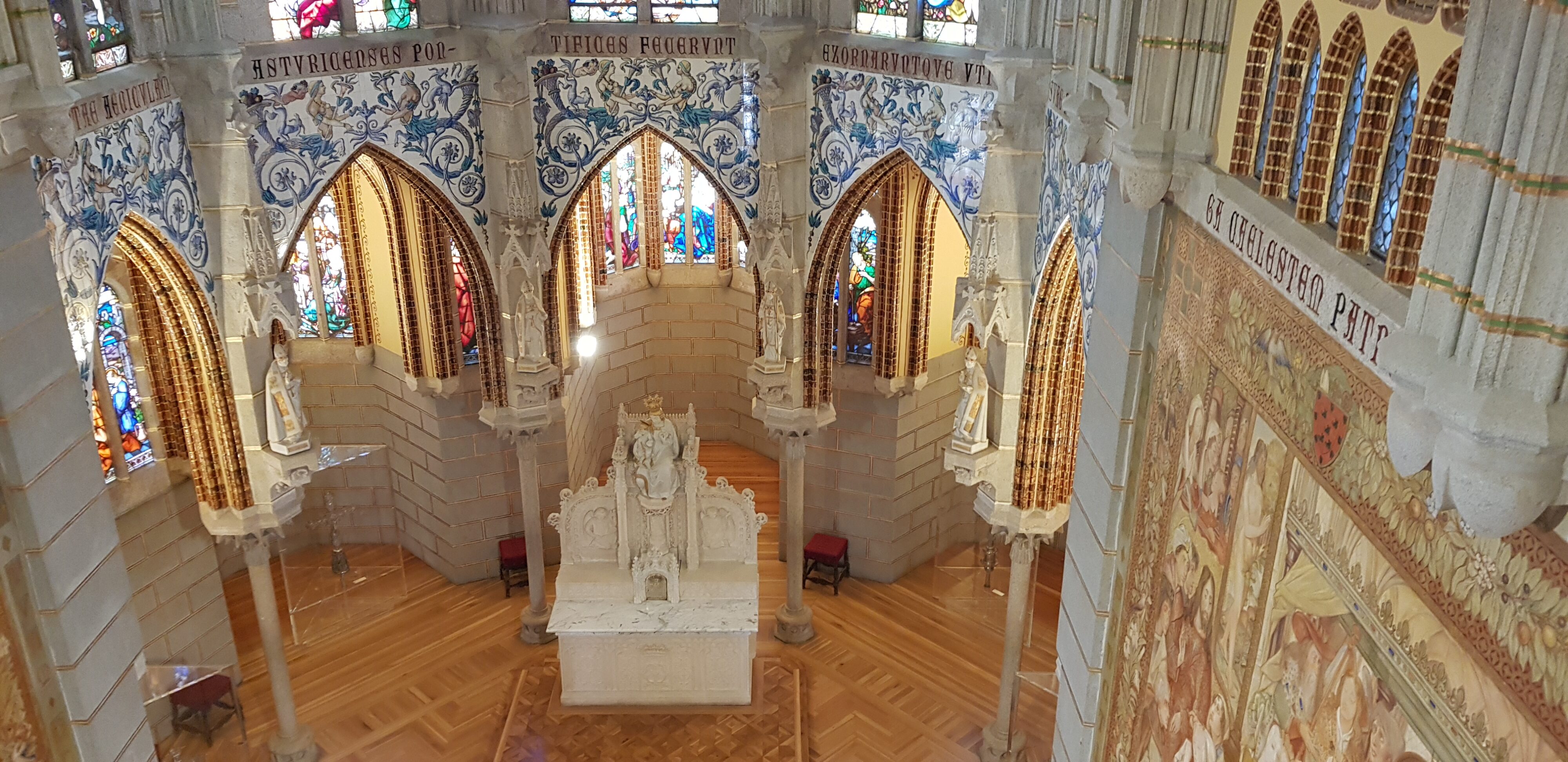 Severna Španija  z  bogato  zgodovino – potovanje – fotografija 48